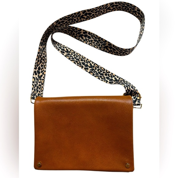 Street Level Brown Faux Leather Crossbody Bag with leopard guitar strap - Picture 1 of 6